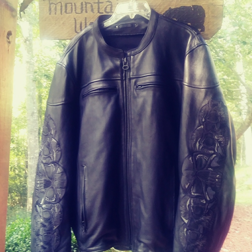 Wilson's black leather men's extra large jacket